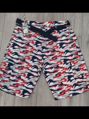 TRUE ROCK Red, Navy & White Camouflage Cargo Shorts with Navy Web Belt